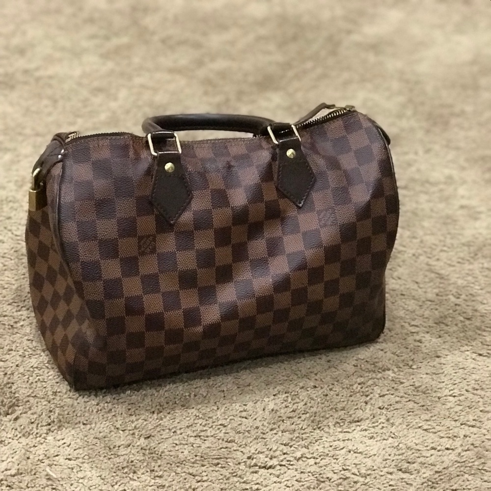 Louis Vuitton speedy bag